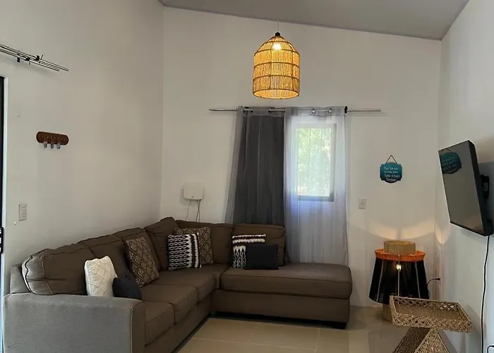 Tricas House *
